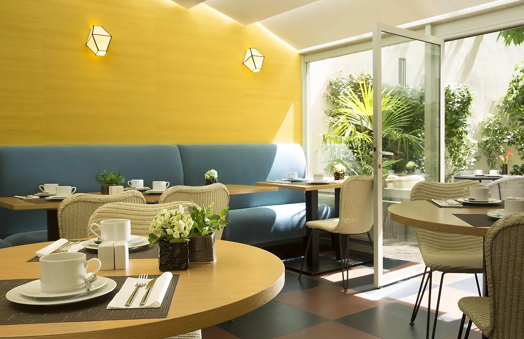 Hotel A La Villa Des Artistes-1